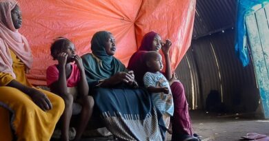 فقر ومرض وأمية.. تفاقم أوضاع النساء النازحات في شرق السودان